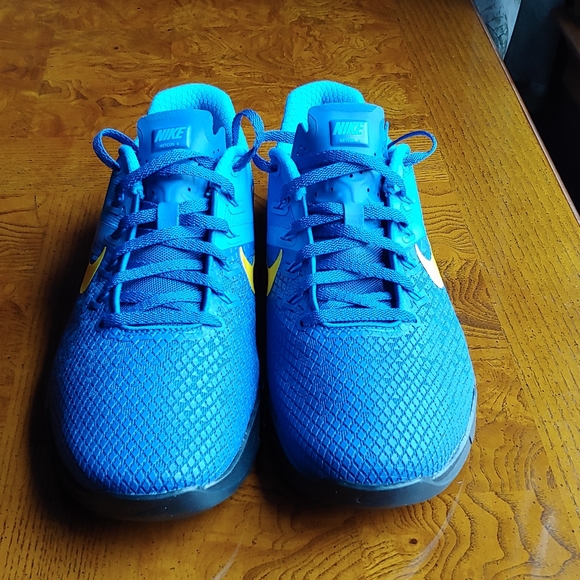 **SOLD**Nike Metcon 4 XD U.S. Men's Size 9 Blue - Picture 4 of 8